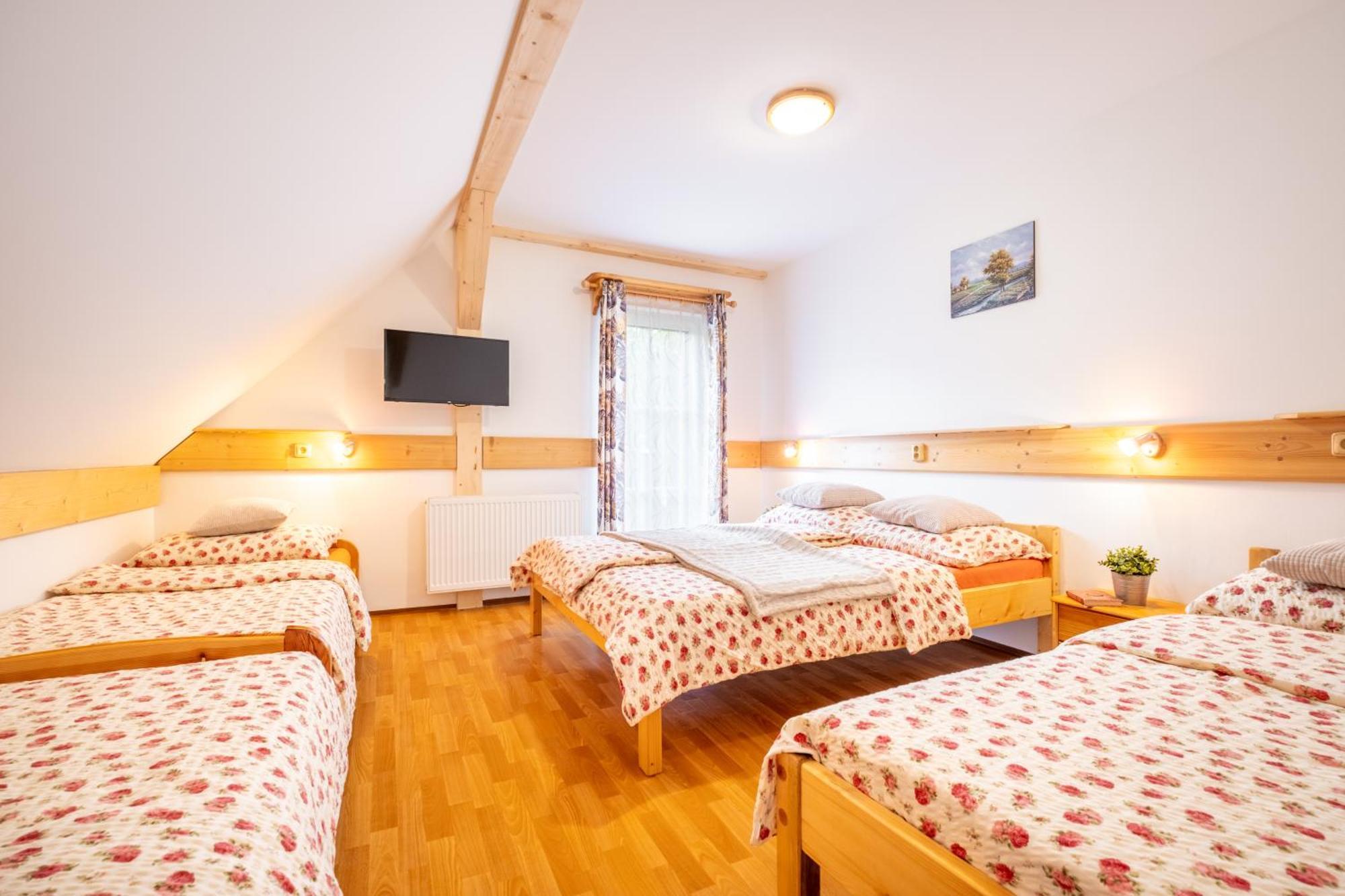 Apartmany Iwona 로끼뜨니쩨나드이제로우 외부 사진
